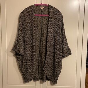Short sleeve cardigan sweater